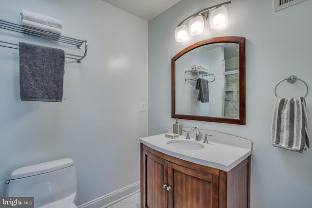 237 16TH ST SE, Washington, DC 20003