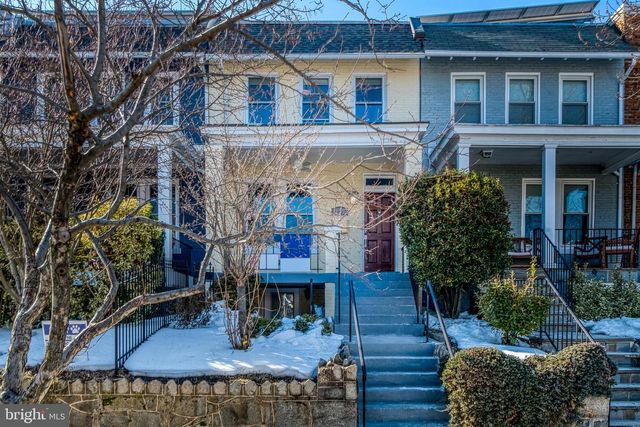 237 16TH ST SE, Washington, DC 20003