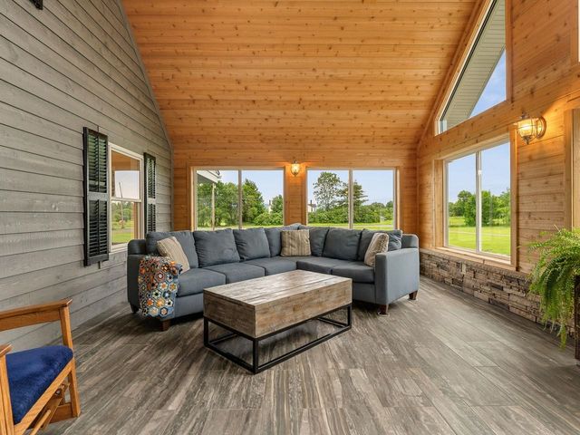 1233 Satterly Road, Ferrisburgh, VT 05456