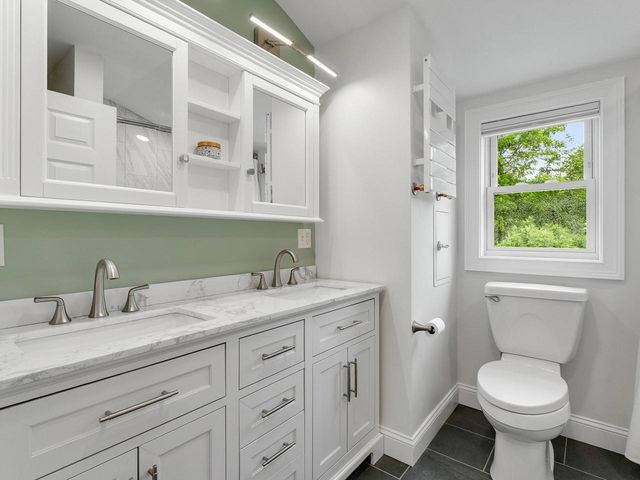 1233 Satterly Road, Ferrisburgh, VT 05456