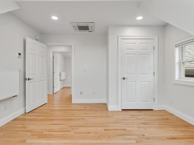 1233 Satterly Road, Ferrisburgh, VT 05456