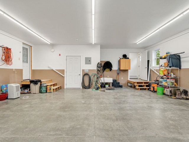 1233 Satterly Road, Ferrisburgh, VT 05456