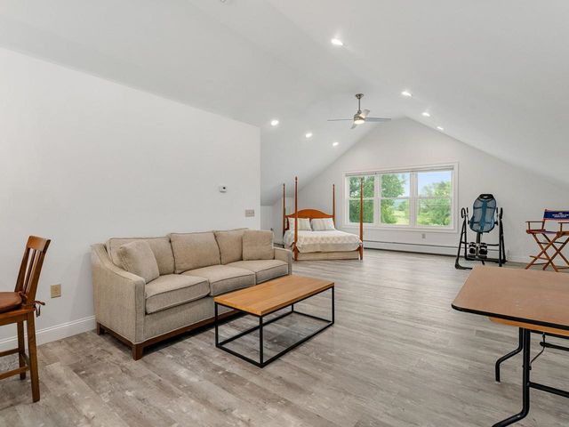 1233 Satterly Road, Ferrisburgh, VT 05456