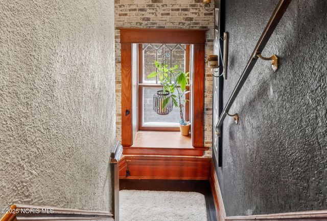 1936 Airport Highway, Toledo, OH 43609