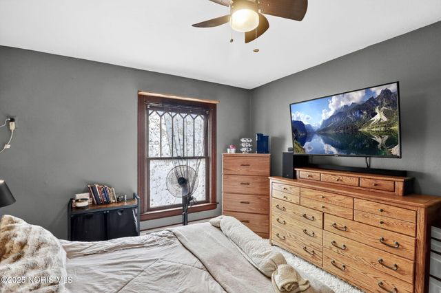 1936 Airport Highway, Toledo, OH 43609