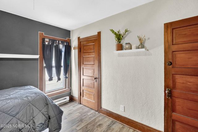 1936 Airport Highway, Toledo, OH 43609