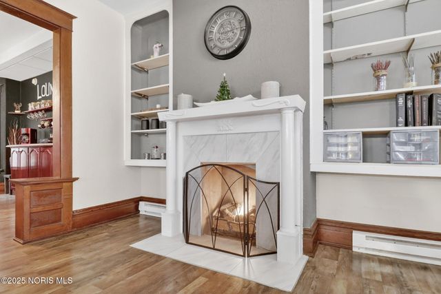 1936 Airport Highway, Toledo, OH 43609