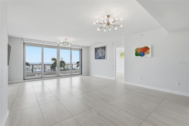 301 1ST STREET S 802, St Petersburg, FL 33701