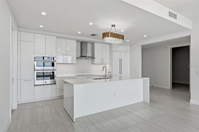 301 1ST STREET S 802, St Petersburg, FL 33701