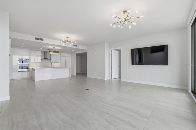 301 1ST STREET S 802, St Petersburg, FL 33701