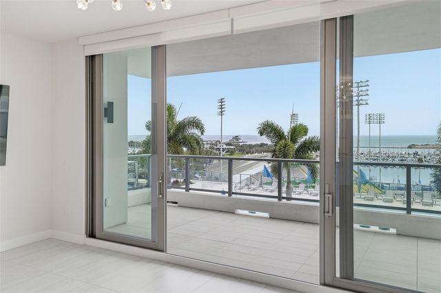 301 1ST STREET S 802, St Petersburg, FL 33701