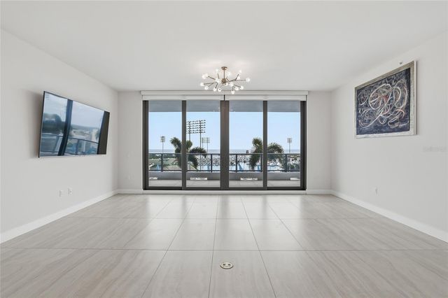 301 1ST STREET S 802, St Petersburg, FL 33701