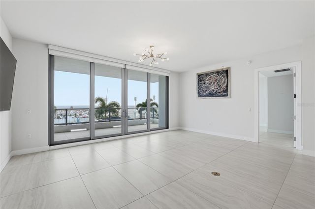 301 1ST STREET S 802, St Petersburg, FL 33701