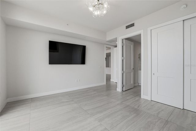 301 1ST STREET S 802, St Petersburg, FL 33701