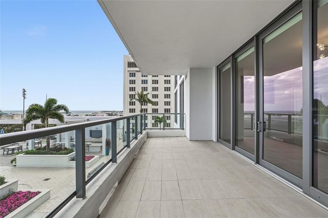 301 1ST STREET S 802, St Petersburg, FL 33701