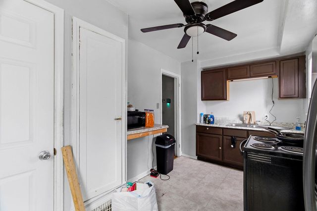 19414 Forrer Street, Detroit, MI 48235