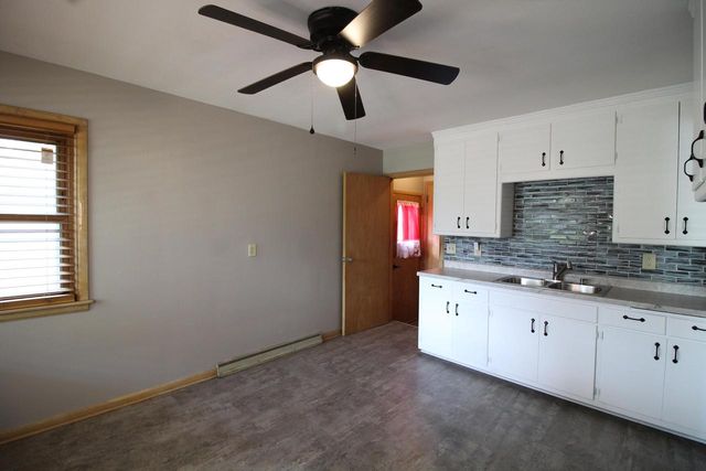 4227 N 71st STREET, Milwaukee, WI 53216