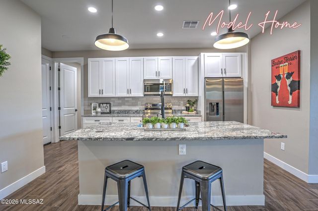 257 S Richmond Drive, Vail, AZ 85641