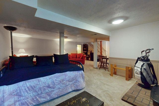 1919 La Crescent Court, La Crosse, WI 54603