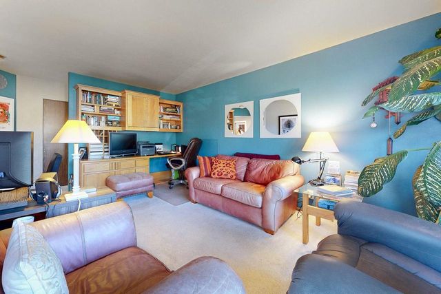 1919 La Crescent Court, La Crosse, WI 54603