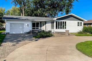 1919 La Crescent Court, La Crosse, WI 54603