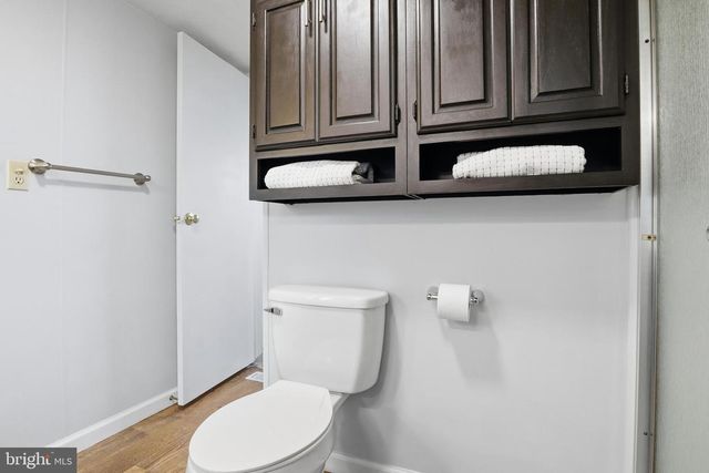 157 LINDA DR, New Oxford, PA 17350