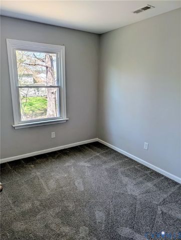 409 Flint Dr, Newport News, VA 23602