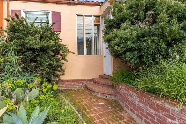 95 South Hill Boulevard, San Francisco, CA 94112