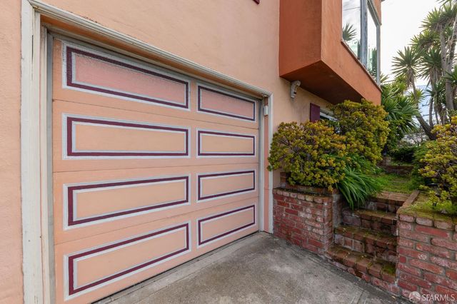 95 South Hill Boulevard, San Francisco, CA 94112