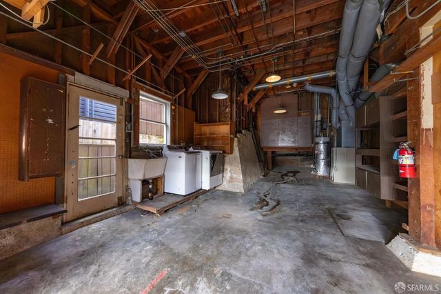 95 South Hill Boulevard, San Francisco, CA 94112