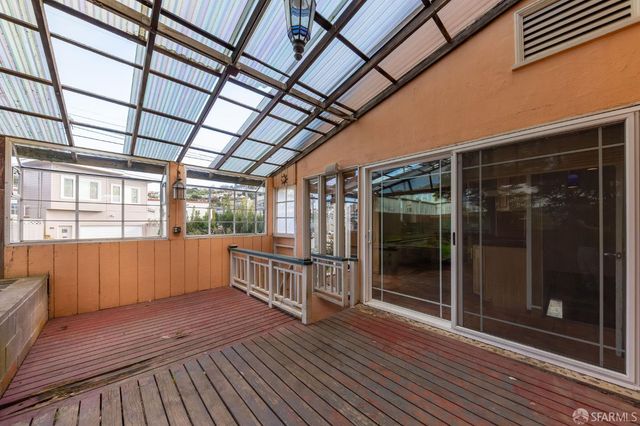 95 South Hill Boulevard, San Francisco, CA 94112