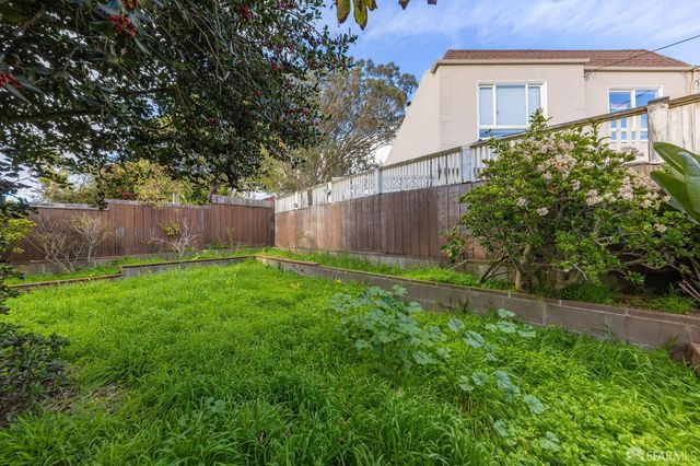 95 South Hill Boulevard, San Francisco, CA 94112