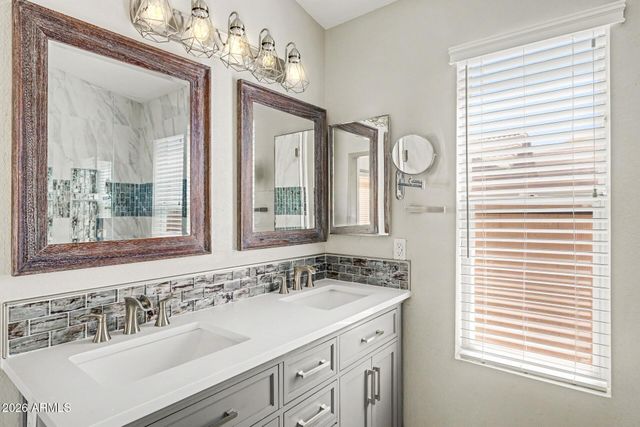 24834 N 36TH Drive, Glendale, AZ 85310