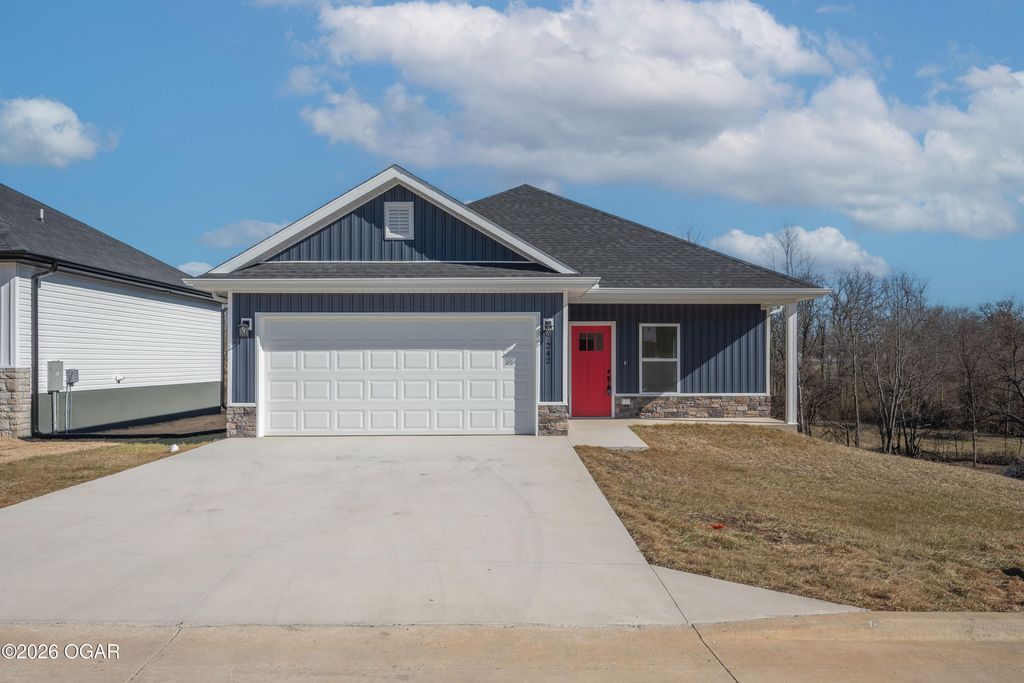 242 Fair Road, Goodman, MO 64843