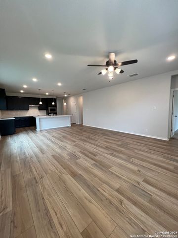14622 Flatiron Cliff, San Antonio, TX 78253
