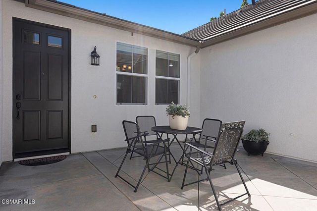 1575 Silver Shadow Drive, Newbury Park, CA 91320