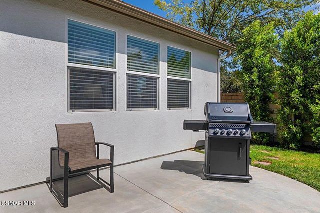 1575 Silver Shadow Drive, Newbury Park, CA 91320