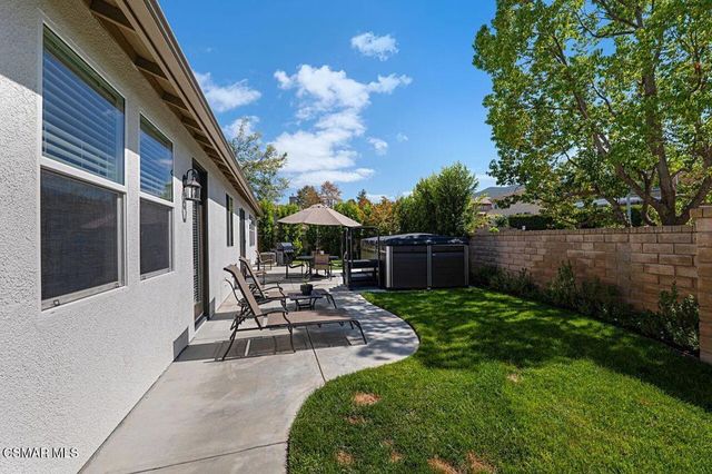 1575 Silver Shadow Drive, Newbury Park, CA 91320