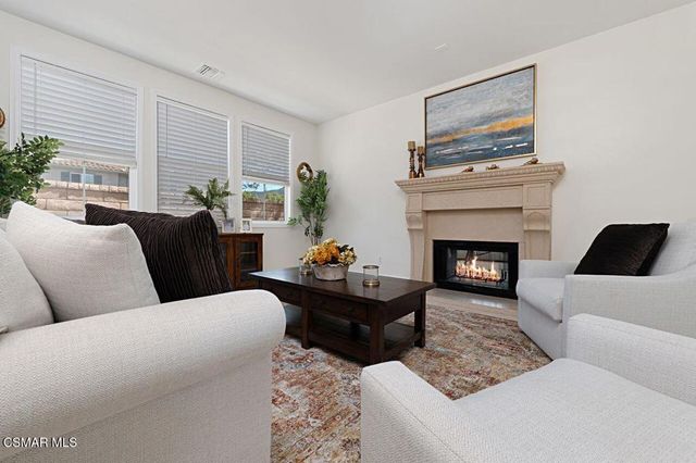 1575 Silver Shadow Drive, Newbury Park, CA 91320