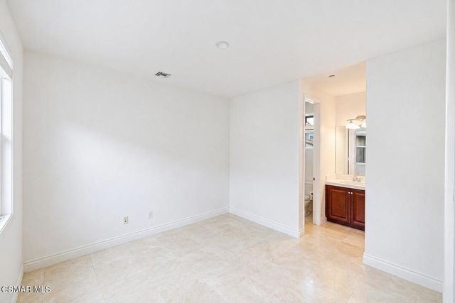 1575 Silver Shadow Drive, Newbury Park, CA 91320