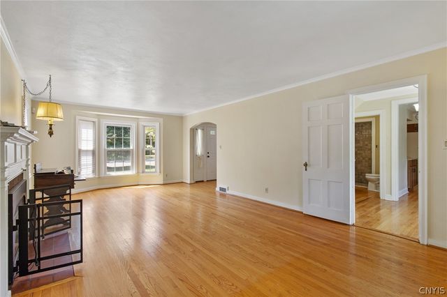 105 Bradford Parkway, Syracuse, NY 13224