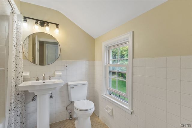 105 Bradford Parkway, Syracuse, NY 13224