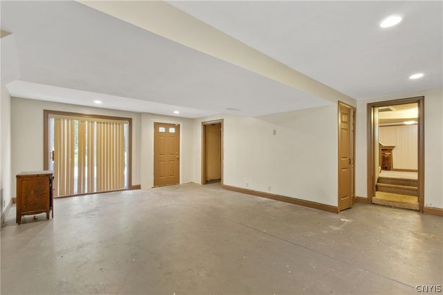 105 Bradford Parkway, Syracuse, NY 13224