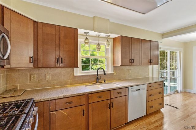 105 Bradford Parkway, Syracuse, NY 13224