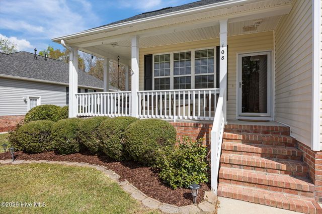 108 Ore Court, Washington, NC 27889