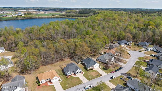 108 Ore Court, Washington, NC 27889