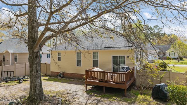 108 Ore Court, Washington, NC 27889