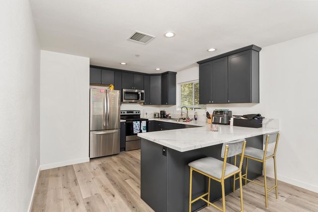 3632 Marshall Ave, Carmichael, CA 95608