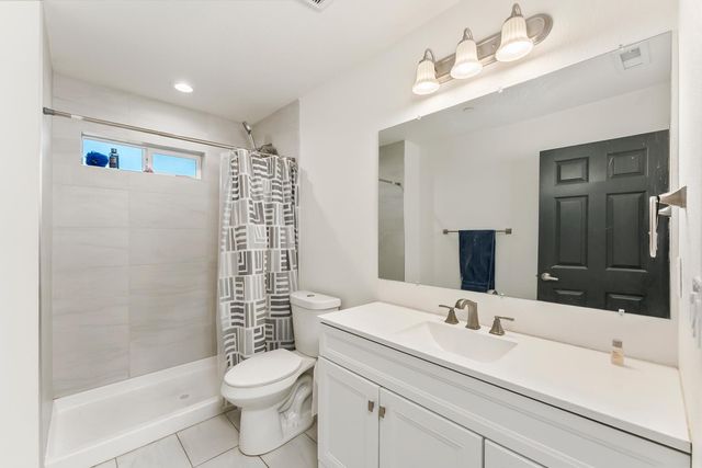 3632 Marshall Ave, Carmichael, CA 95608