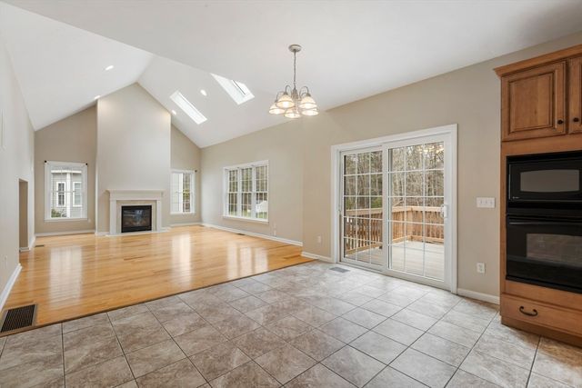 265 Finch Rd, Raynham, MA 02767